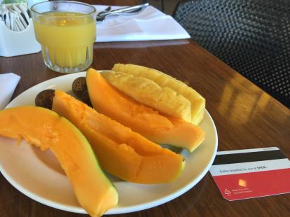 Papaya, pineapple, and dragon eye fruit at Shor breakfast buffet. Dragon eye is similar to