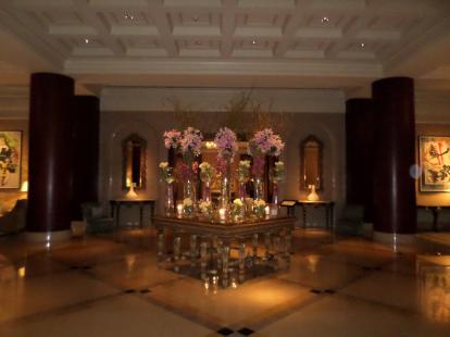 Ritz Carlton Dallas. The lobby with flowers. Rattlesnake bar to the left as well as Fearin