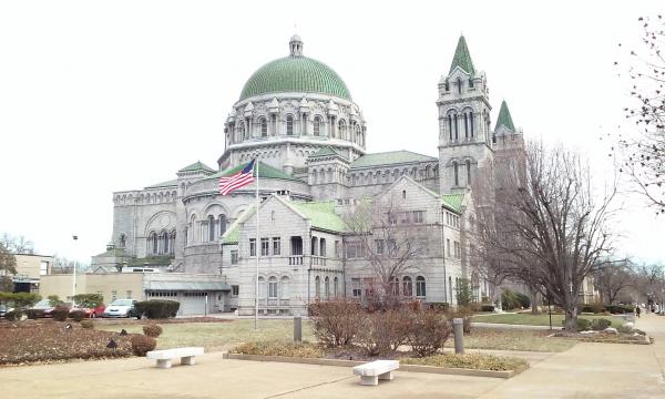 Cathedral Basilica in Saint Louis. American flag.