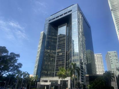 1200 Brickell Avenue Class A commercial property. Office building