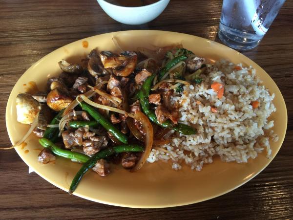 Teppanaki Grill all you can eat Mongolian Grill lunch buffet for $10 #food Choice of shrim