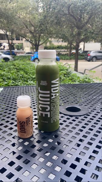 Grass Monkey Vida Verde Juice and Ginger Shot at Green Life Miami #food
