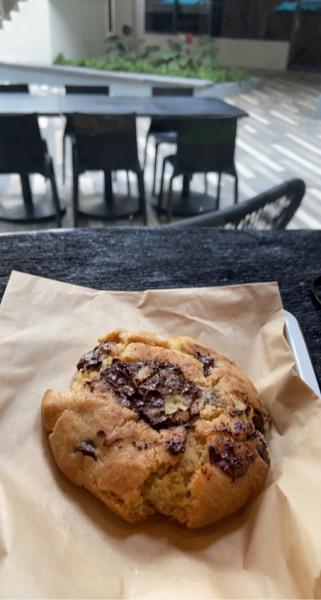 Happeaâ€™s Chocolate Chip Cookie $3.47 #food Brickell Miami 2021