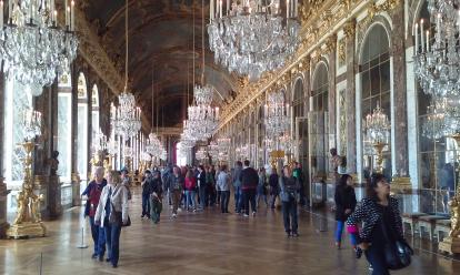 Chateau de Versailles. Hall of Mirrors. 