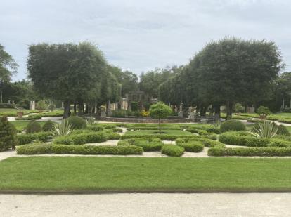 Vizcaya Gardens