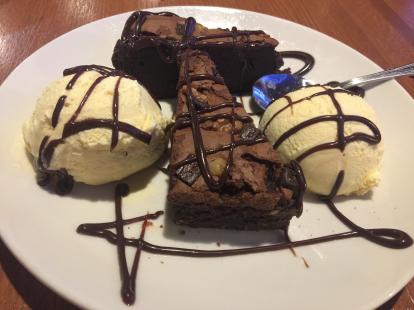 Brownie at Applebeeâ€™s #food $7
