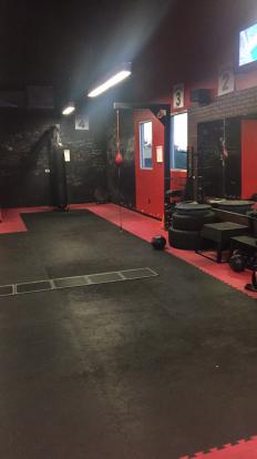 9 Rounds 30 minute kick boxing gym