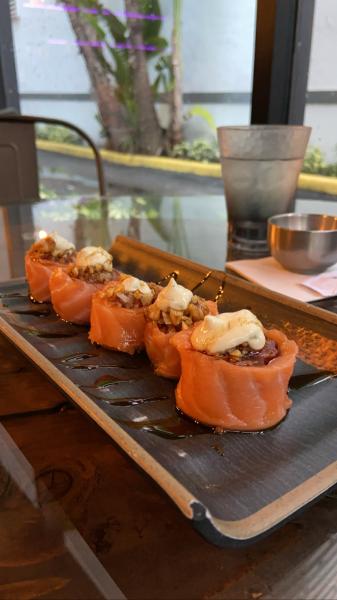 Nigiri shake salmon at Sushiato #food 2022