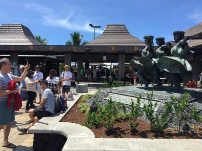 Open air architecture at Kona International Airport