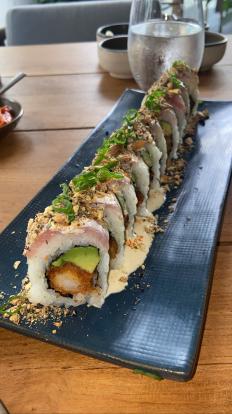 Osaka Brickell Nikkei roll with shrimp furai #food 2022 topped with mahi mahi excellent