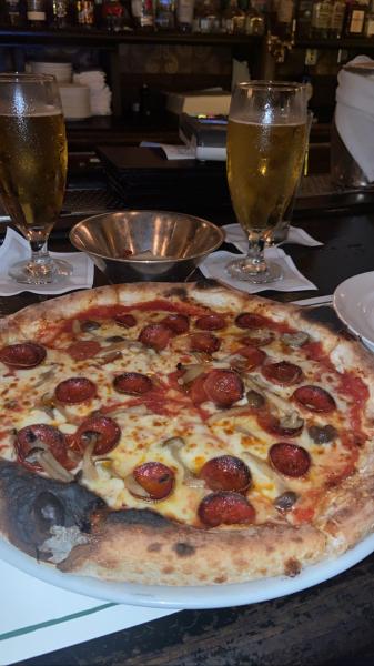 Cecconi’s spicy salami and mushroom pizza 2022 #food $26